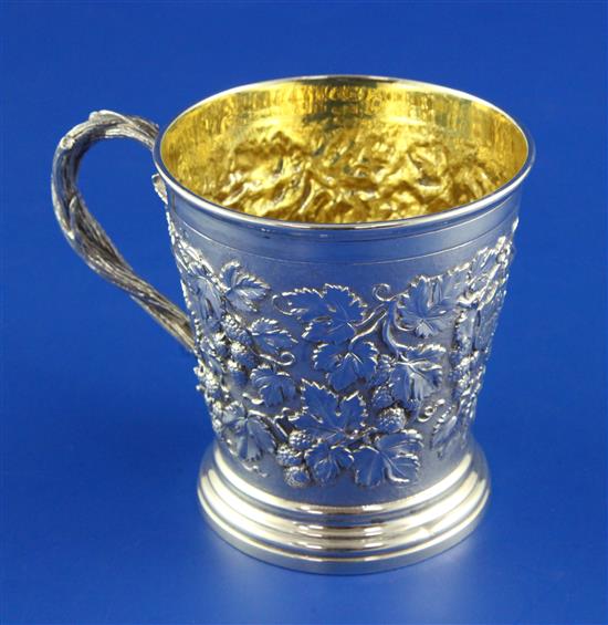 A Victorian silver christening mug by Hunt & Roskell, 6.5 oz.